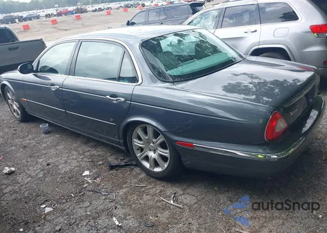 2005 Jaguar Xj Xj8 L from USA, damaged, VIN SAJWA79C55SG39925